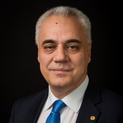 Lénárd Darázs