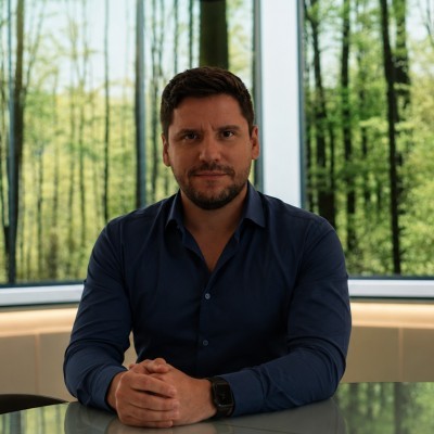 Tibor Gale